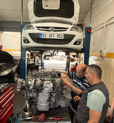 Opel Özel Servis Ustası